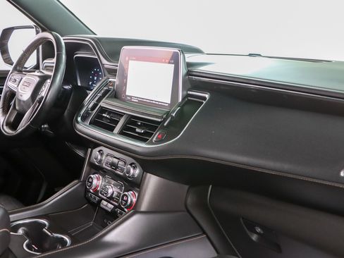 Used 2023 GMC Yukon AT4 w/ AT4 Premium Package AWD/4WD image 30