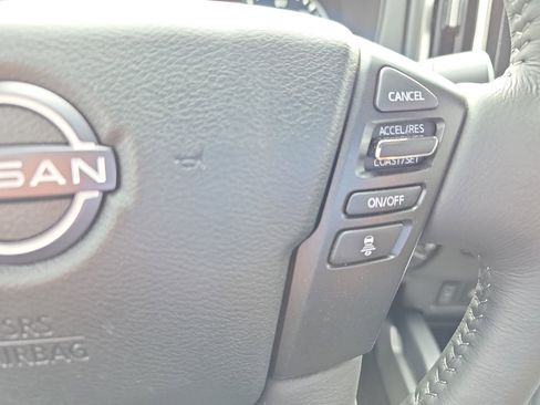 Certified 2025 Nissan Frontier SV w/ SV Convenience Package image 17