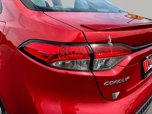 Used 2021 Toyota Corolla SE w/ Carpet Mat Package (TMS) FWD image 21