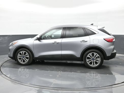 Used 2022 Ford Escape SEL FWD image 9