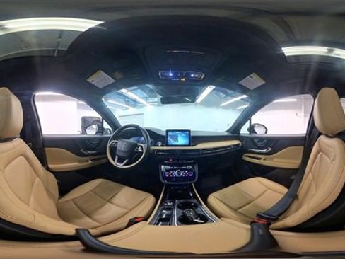 Used 2022 Lincoln Corsair Reserve w/ Luxury Package image 39