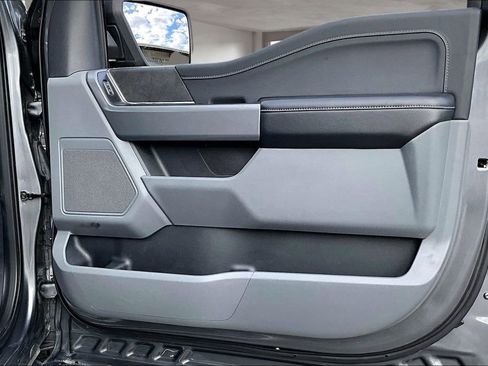 Used 2024 Ford F150 XLT w/ Mobile Office Package image 28