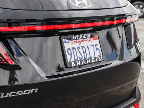 Used 2023 Hyundai Tucson SEL w/ Convenience Package FWD image 12