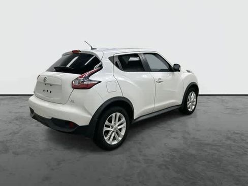 Used 2015 Nissan Juke SL FWD image 4