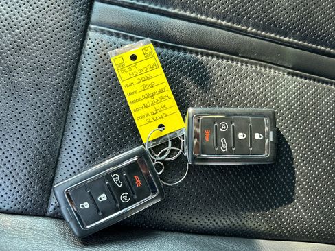 Used 2022 Jeep Wagoneer Series III w/ Premium Group I AWD/4WD image 33