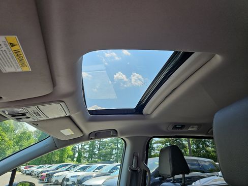 Used 2019 Honda Odyssey EX-L image 16