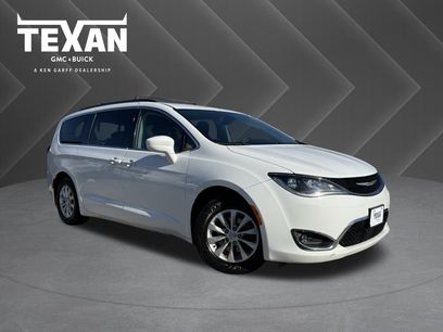 Used 2018 Chrysler Pacifica Touring Plus