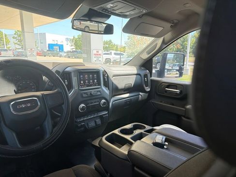 Used 2024 GMC Sierra 2500 Pro AWD/4WD image 6