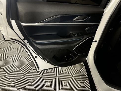 Used 2023 Jeep Grand Cherokee Trailhawk w/ Advanced Protech Group II image 27