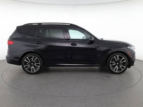 Used 2022 BMW X7 M50i w/ Dynamic Handling Package AWD/4WD image 8