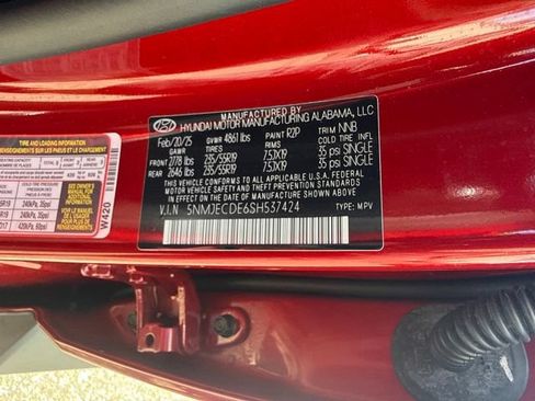 Used 2025 Hyundai Tucson Limited AWD/4WD image 30