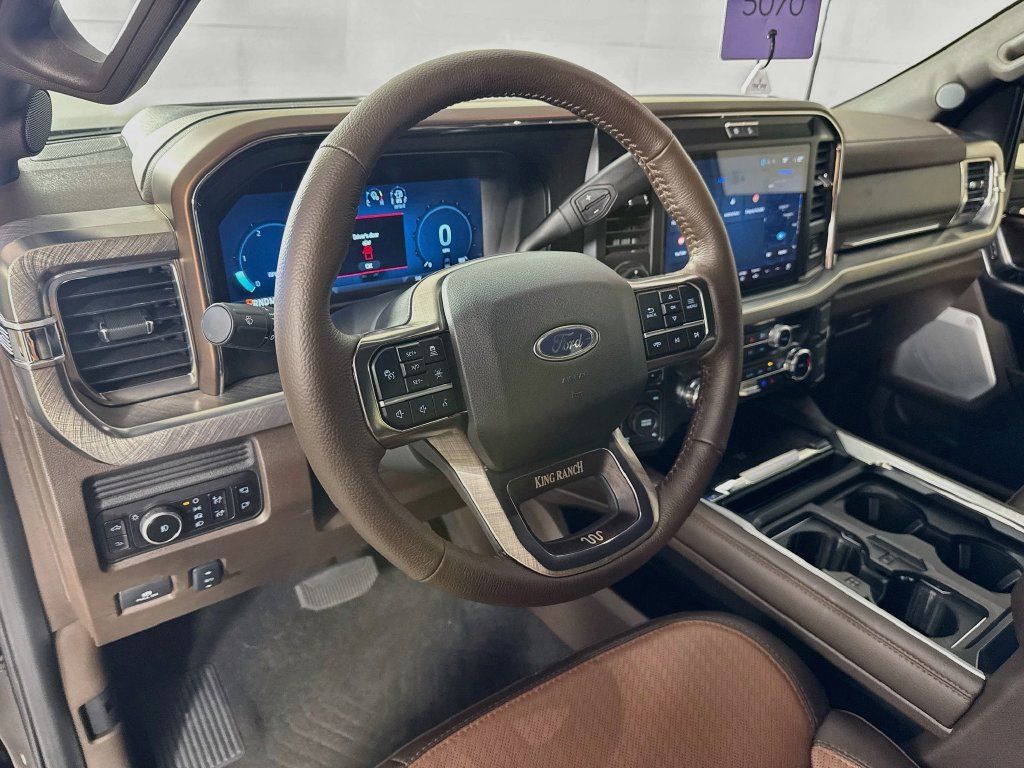 Used 2025 Ford F250 King Ranch w/ Chrome Package AWD/4WD image 9