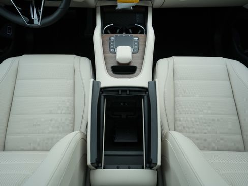 New 2026 Mercedes-Benz GLE 450 4MATIC Coupe image 30