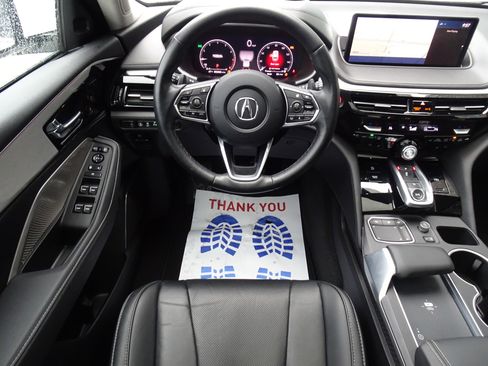 Used 2023 Acura MDX SH-AWD w/ Technology Package image 16