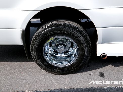 Used 2023 Mercedes-Benz Sprinter 3500 image 31