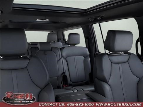 New 2026 Jeep Grand Wagoneer Limited w/ Premium Group II image 27