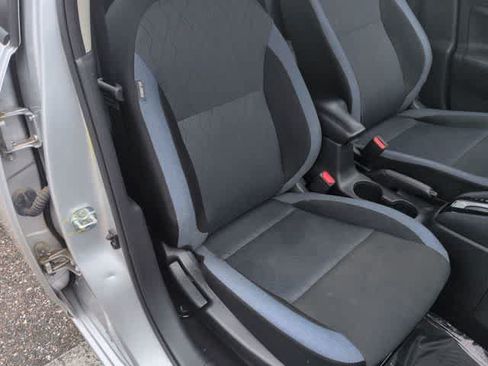 Used 2024 Nissan Versa SV FWD image 21