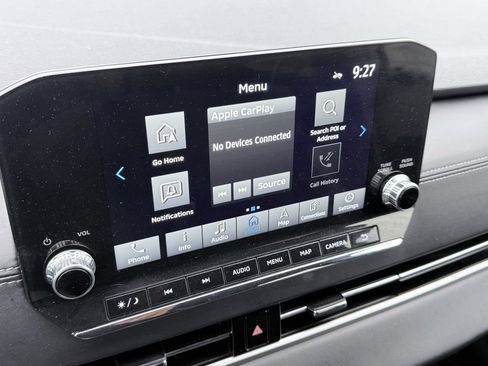 Used 2024 Mitsubishi Outlander SE image 15