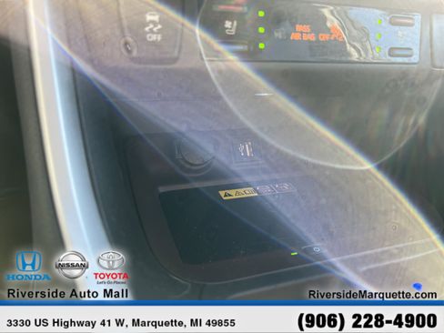 Used 2023 Toyota RAV4 Limited image 18