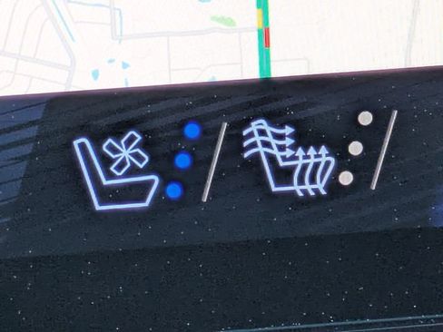 Used 2025 Chevrolet Tahoe High Country image 27