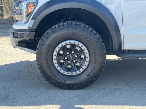 Used 2024 Ford F150 Raptor AWD/4WD image 11