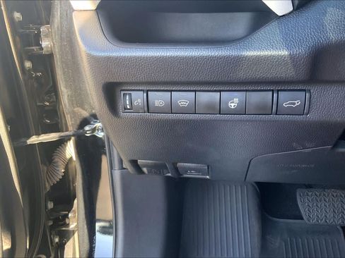 Used 2023 Toyota RAV4 XLE Premium AWD/4WD image 36