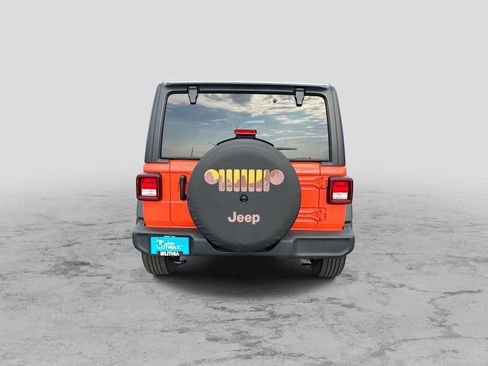 Used 2023 Jeep Wrangler Sport AWD/4WD image 7