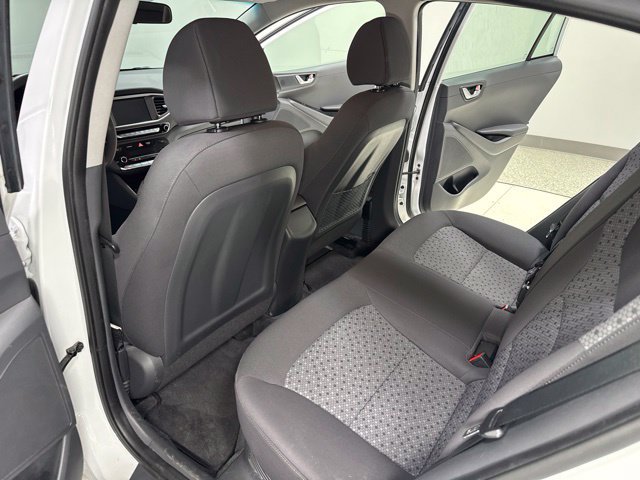Used 2018 Hyundai Ioniq Blue FWD image 22