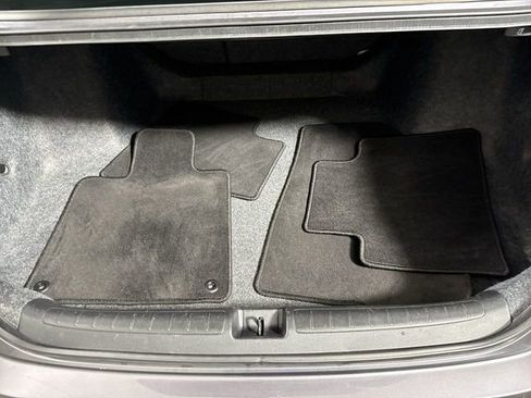 Used 2021 Honda Accord Touring image 35