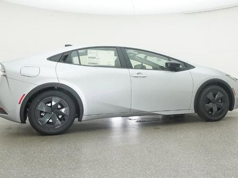 New 2026 Toyota Prius Plug-In Hybrid image 26