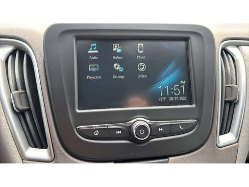 Used 2017 Chevrolet Malibu LS FWD image 17