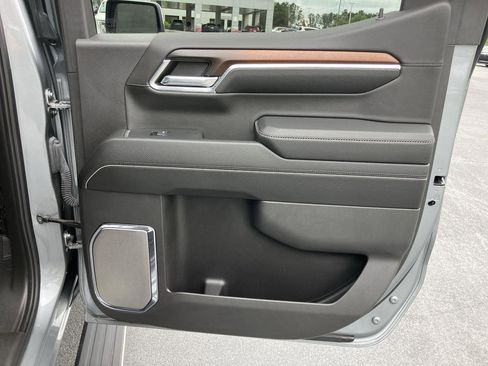 Used 2024 GMC Sierra 1500 Denali w/ Denali Reserve Package AWD/4WD image 36