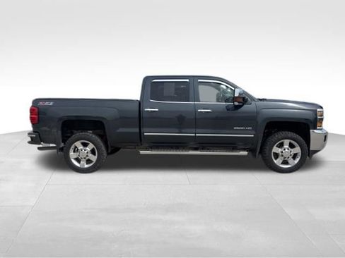 Used 2017 Chevrolet Silverado 2500 LTZ w/ Vortec Plus Package AWD/4WD image 6