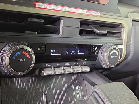 New 2026 Toyota Tacoma SR5 AWD/4WD image 18