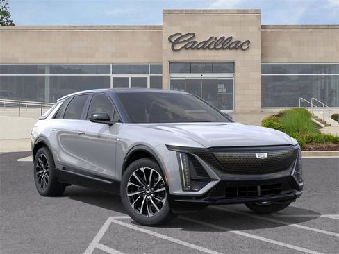 New 2025 Cadillac Lyriq Sport image 7