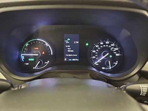 Used 2023 Toyota Sienna XLE FWD image 20