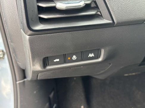 New 2026 Nissan Sentra SR w/ SR Premium Package image 24