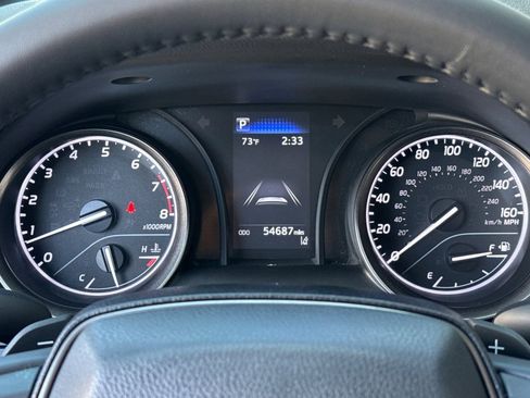 Used 2022 Toyota Camry SE FWD image 37