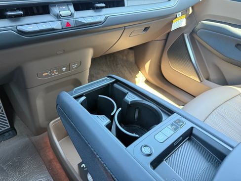 New 2026 Kia EV9 GT-Line AWD/4WD image 13