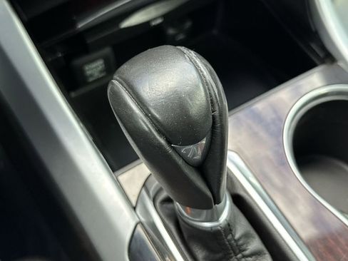 Used 2017 Acura TLX 2.4L image 20
