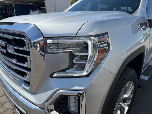 Used 2021 GMC Sierra 1500 SLT AWD/4WD image 9