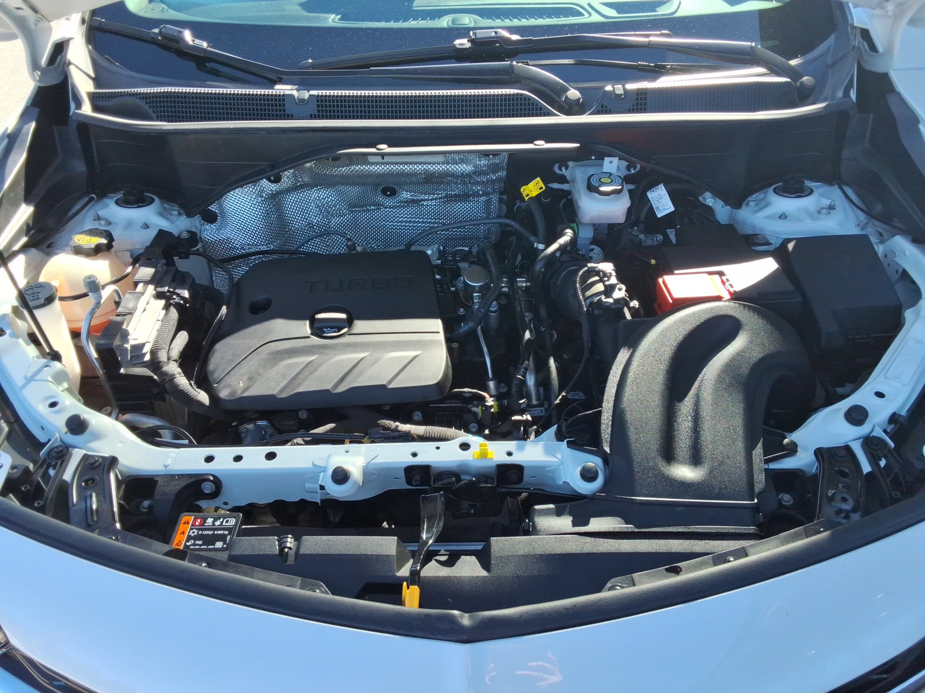 Used 2021 Buick Encore GX Essence AWD/4WD image 33