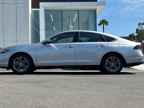 Used 2024 Honda Accord EX image 6