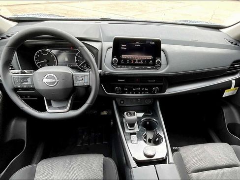 New 2026 Nissan Rogue SV image 5