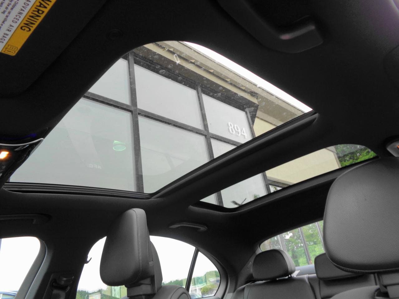 Used 2023 Mercedes-Benz C 300 4MATIC Sedan image 14