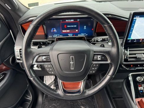 Used 2022 Lincoln Navigator Reserve w/ Monochromatic Package image 25