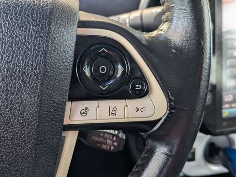 Used 2017 Toyota Prius Prime Plus image 25