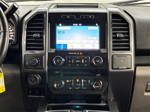 Used 2018 Ford F150 XLT w/ Equipment Group 301A Mid image 19