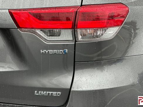 Used 2018 Toyota Highlander Limited image 37