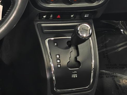 Used 2016 Jeep Patriot High Altitude AWD/4WD image 7
